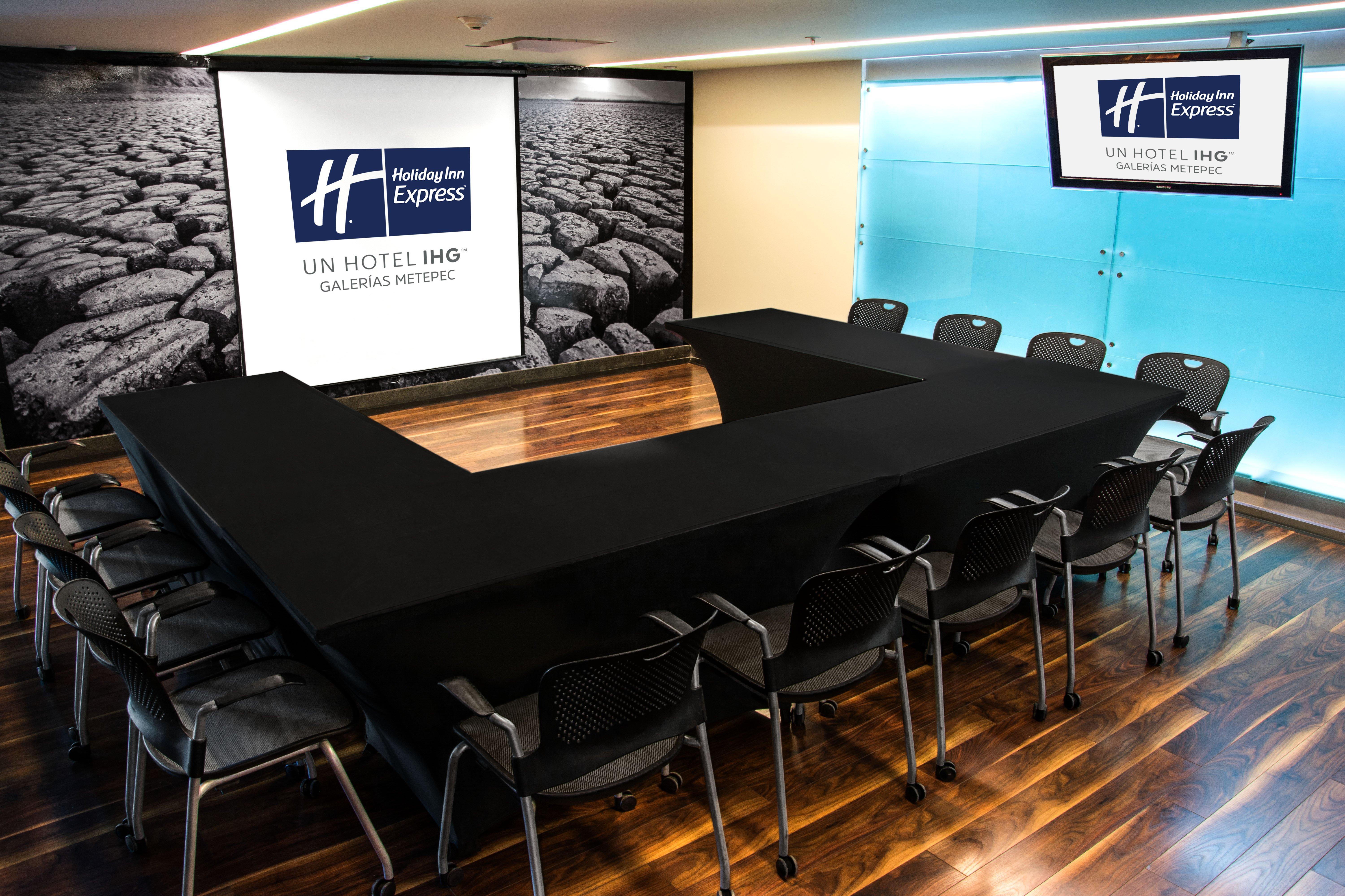 Holiday Inn Express Toluca Galerias Metepec By Ihg Exterior foto